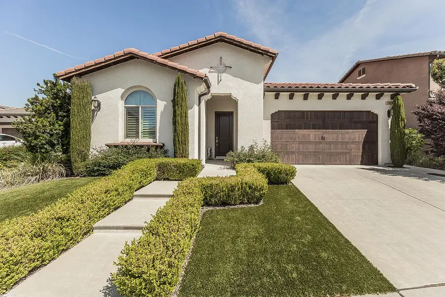 1924 E Via Fiore Avenue, Fresno, CA 93730 - #3