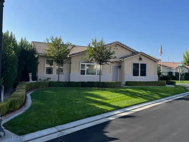 812 Via Rosa, Los Banos, CA 93635 - #1