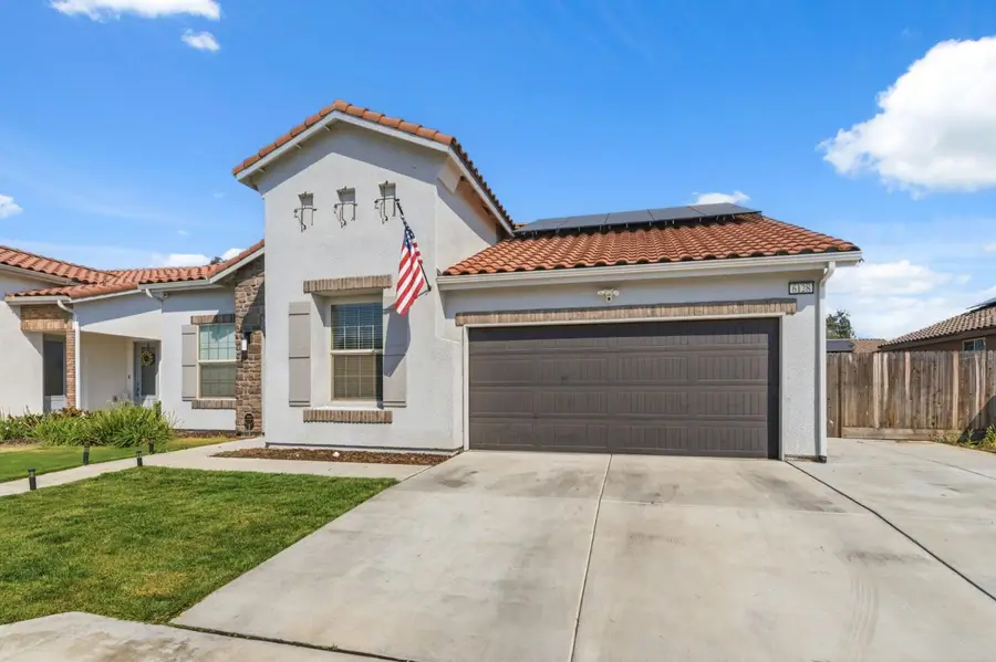 6128 E Platt Avenue, Fresno, CA 93727 - #3