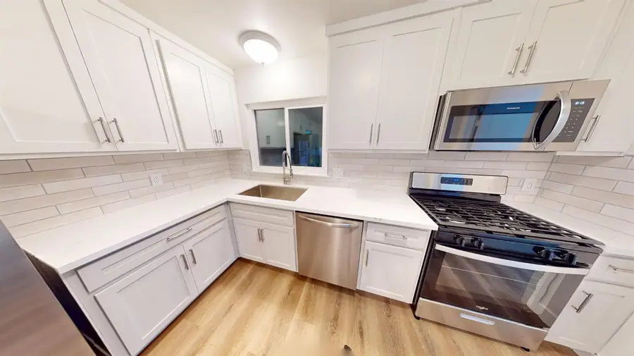 1536 W University Avenue, Fresno, CA 93705 - #2