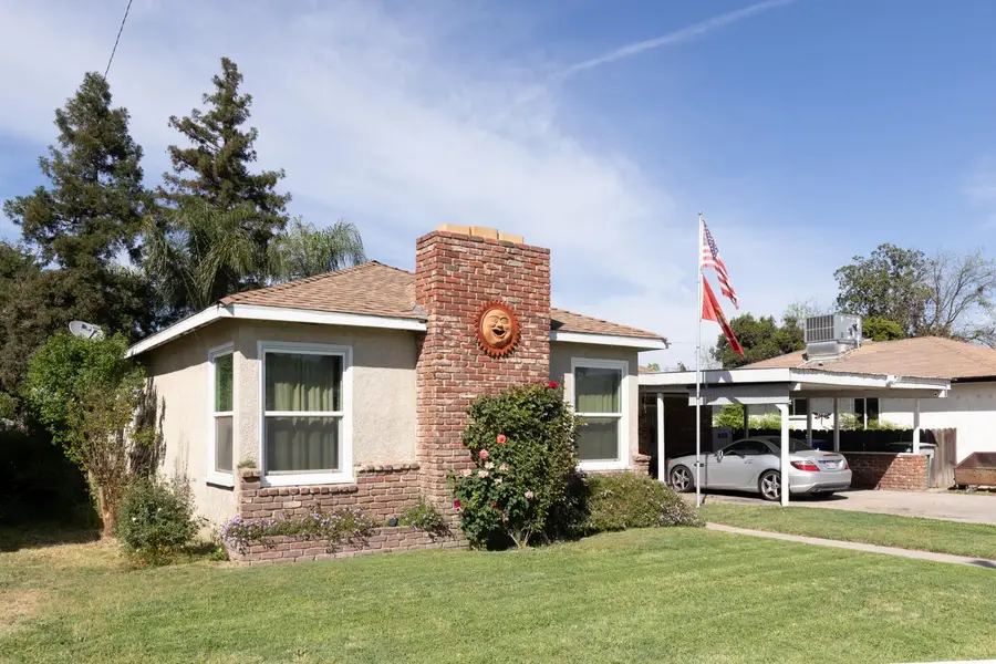 35 E Garland Avenue, Fresno, CA 93704 - #3