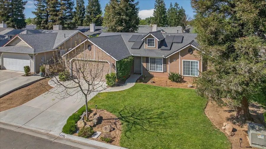 4752 W Mesa Avenue, Fresno, CA 93722 - #3