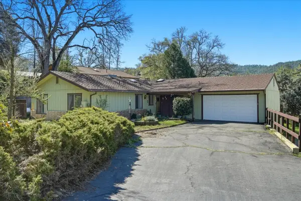 40888 Goldside Drive, Oakhurst, CA 93644