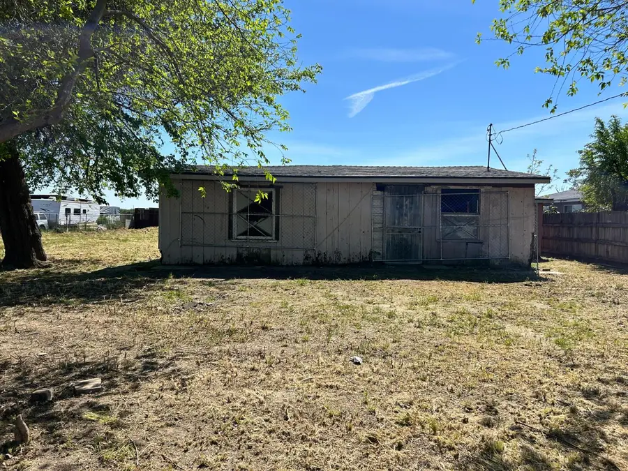 3243 W Beran Way, Fresno, CA 93706 - #3