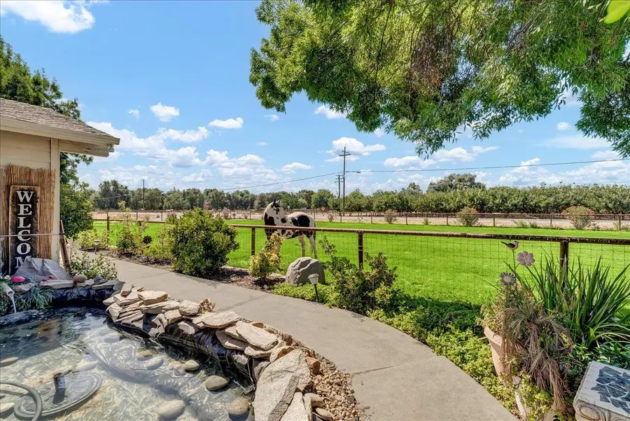 21544 Grangeville Boulevard, Lemoore, CA 93245 - #3