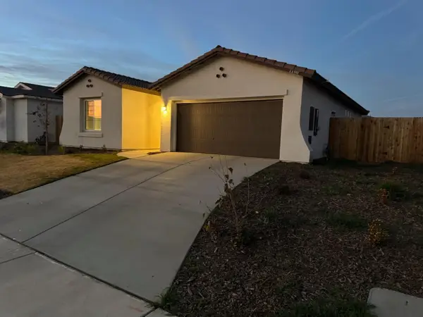1100 Droitwich Spa, Bakersfield, CA 93007
