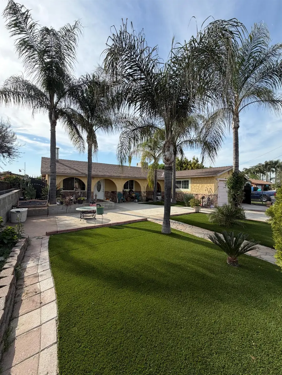 8767 S Rodriguez Avenue, Parlier, CA 93648 - #2
