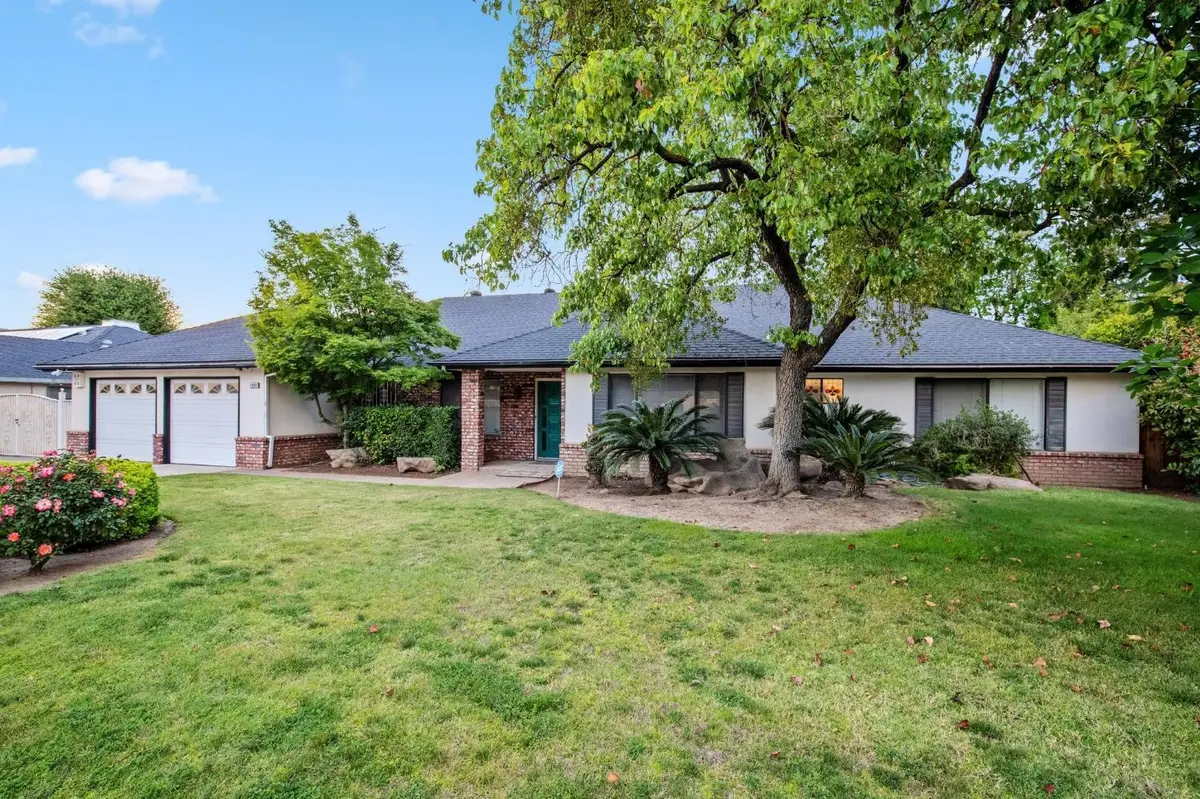 3094 W Escalon Avenue, Fresno, CA 93711 - #1