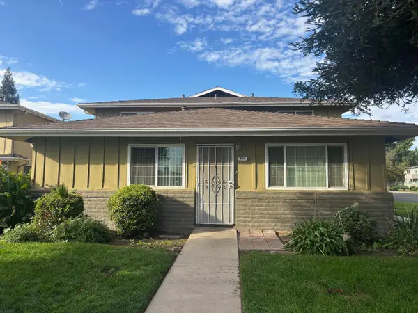 411 W Santa Ana Avenue W #1, Clovis, CA 93612