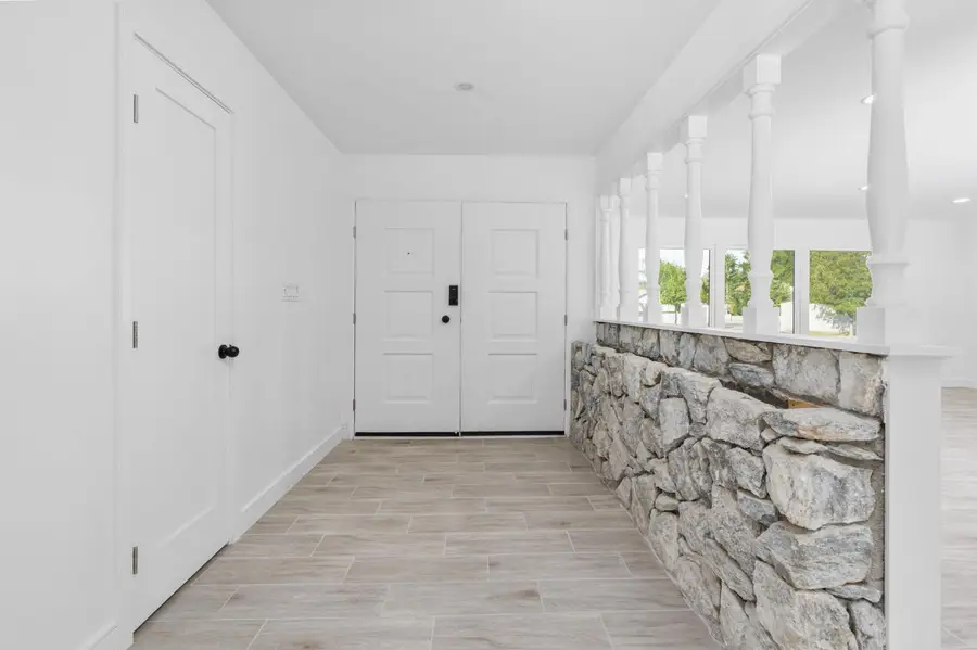 5454 E Butler Avenue, Fresno, CA 93727 - #3