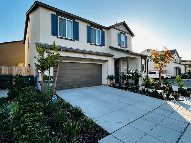 6363 W Oakley Avenue, Fresno, CA 93723 - #2