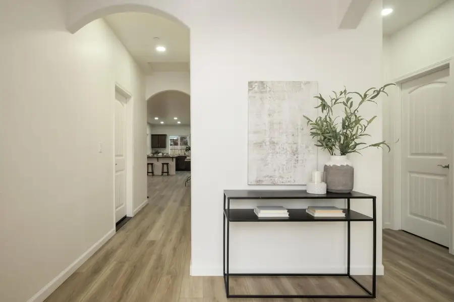 1476 Crimson Way, Dinuba, CA 93618 - #2