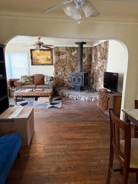 312 Coolidge Street, Coalinga, CA 93210 - #3