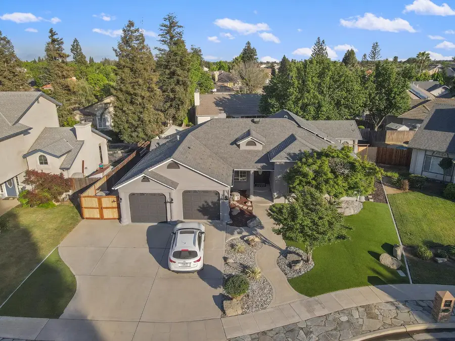 3287 Mckelvy, Fresno, CA 93611 - #3