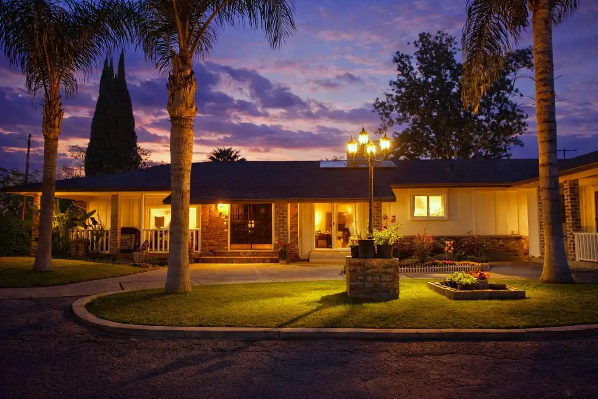 112 E Oleander, Fresno, CA 93706 - #1