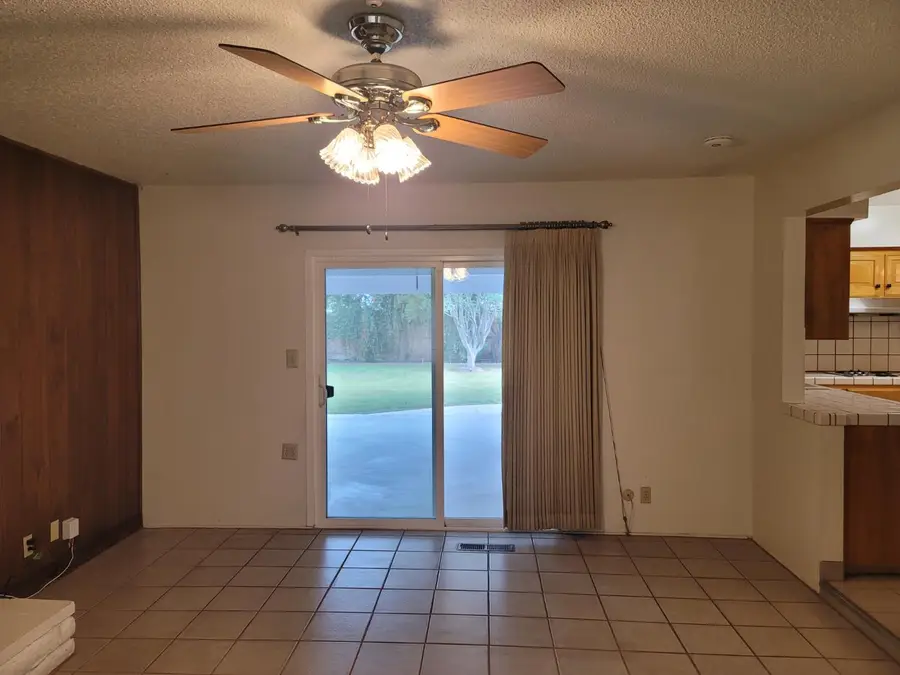 679 W Bullard Avenue, Fresno, CA 93704 - #3