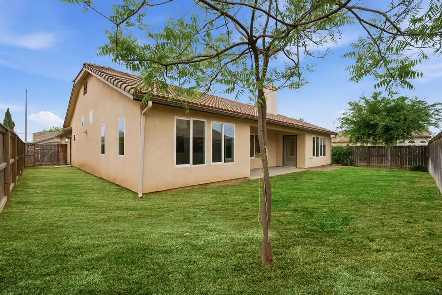 3579 Marina Drive, Madera, CA 93637 - #3