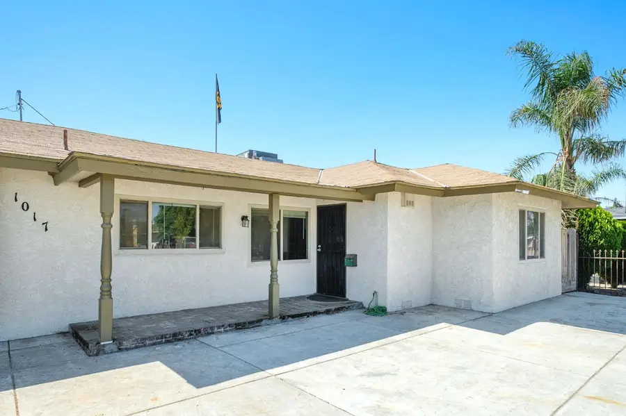1017 W Vassar Avenue, Fresno, CA 93705 - #3