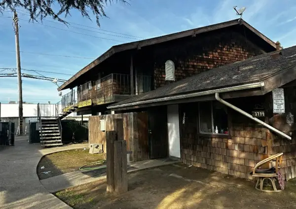 3779 N Abby Street, Fresno, CA 93726