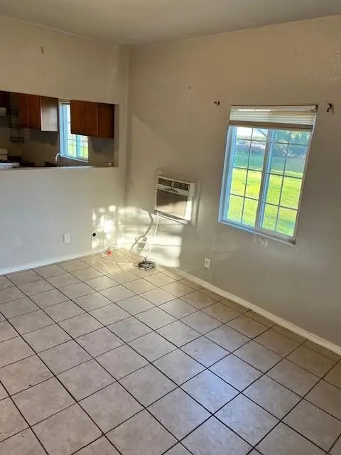 325 N 7th Street, Fowler, CA 93625 - #2