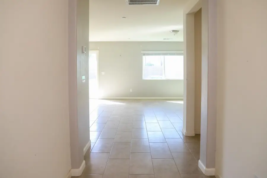 2035 W Chianti Way, Hanford, CA 93230 - #3