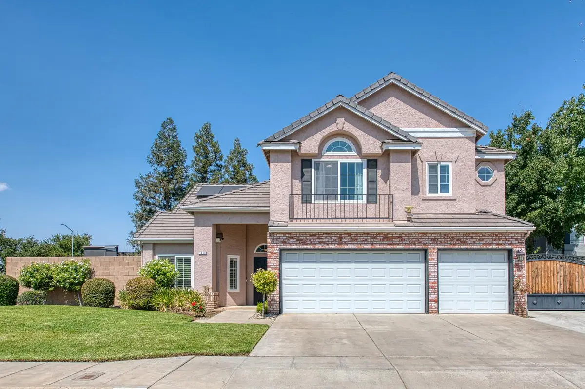 1323 Oak Avenue, Clovis, CA 93611 - #1