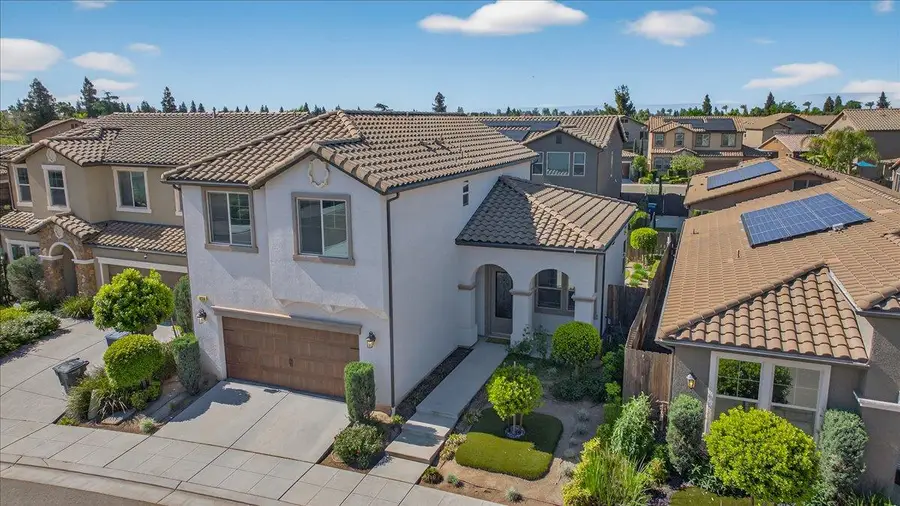 1859 E Kroeker Avenue, Fresno, CA 93730 - #3