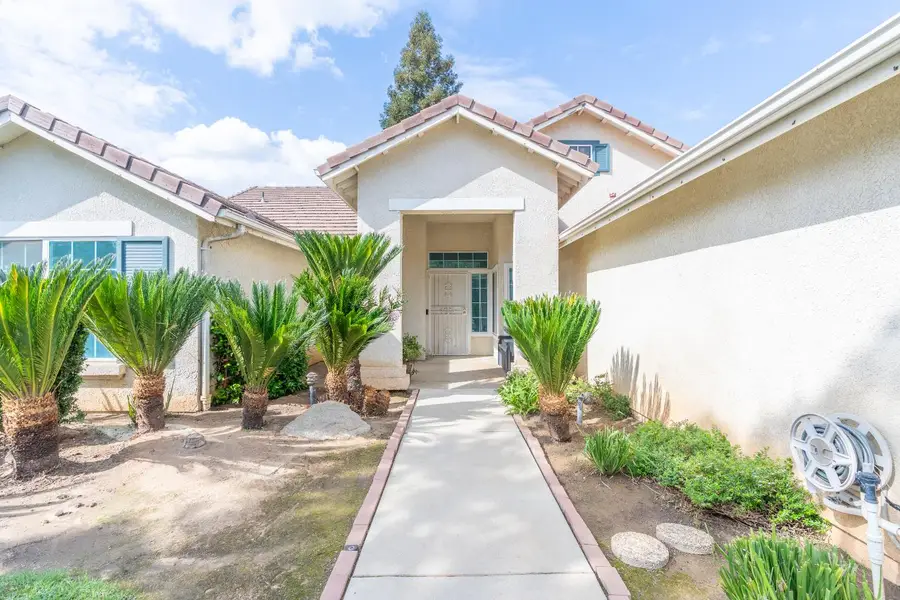 2671 Fremont Avenue, Clovis, CA 93611 - #3