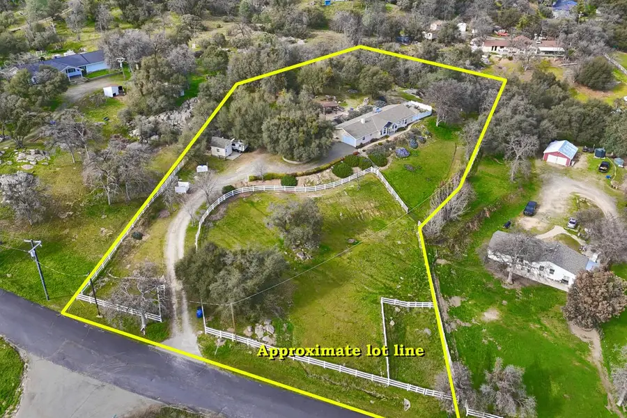 44755 Savage Road, Coarsegold, CA 93614 - #3