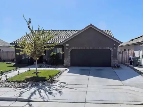 1062 S De Sante Avenue, Fresno, CA 93727