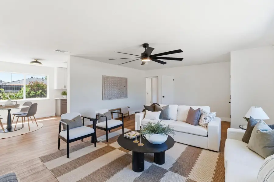 4874 E Clinton, Fresno, CA 93726 - #2