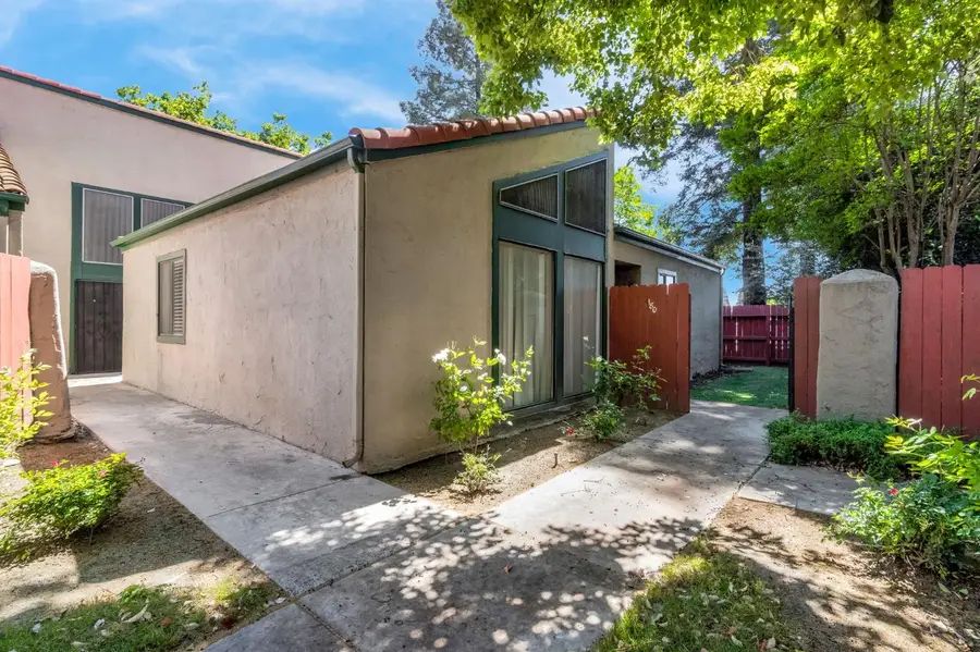 5965 E Shields Avenue #180, Fresno, CA 93727 - #2