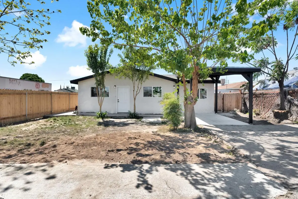 12559 W E, Biola, CA 93606 - #1