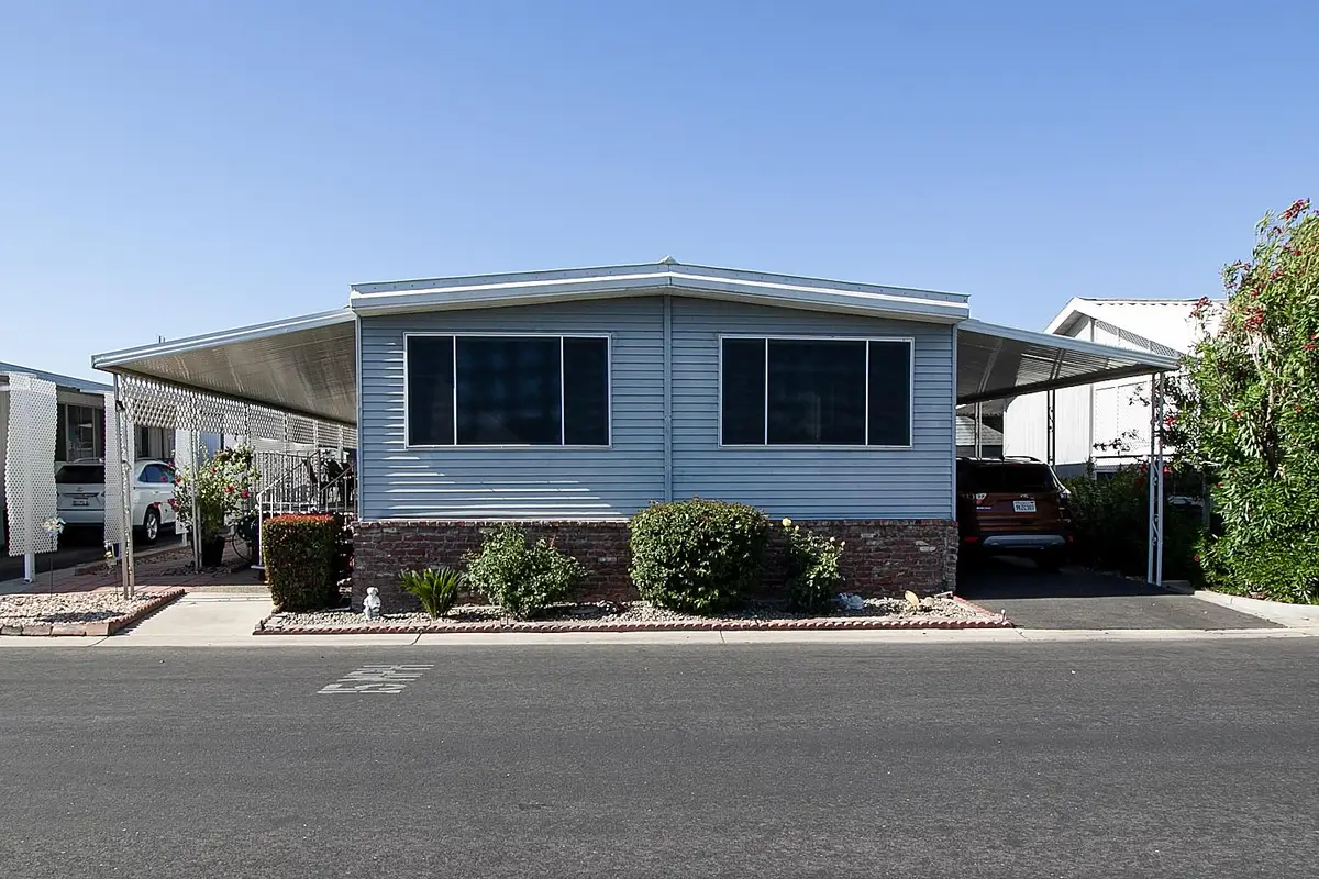 221 W Herndon Avenue #8, Fresno, CA 93650 - #1