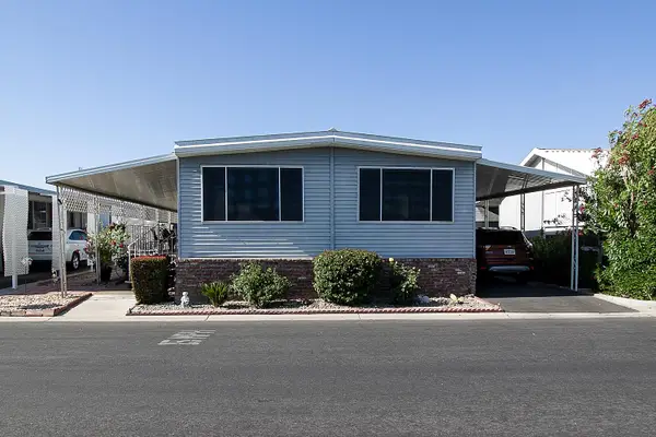 221 W Herndon Avenue #8, Fresno, CA 93650