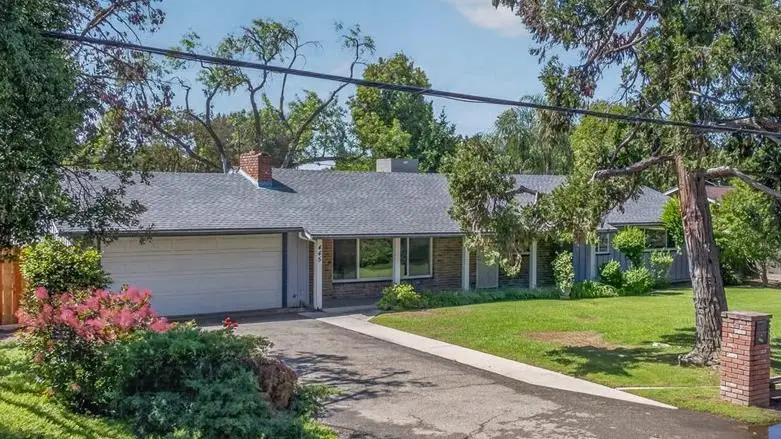 445 W San Jose, Fresno, CA 93704 - #2