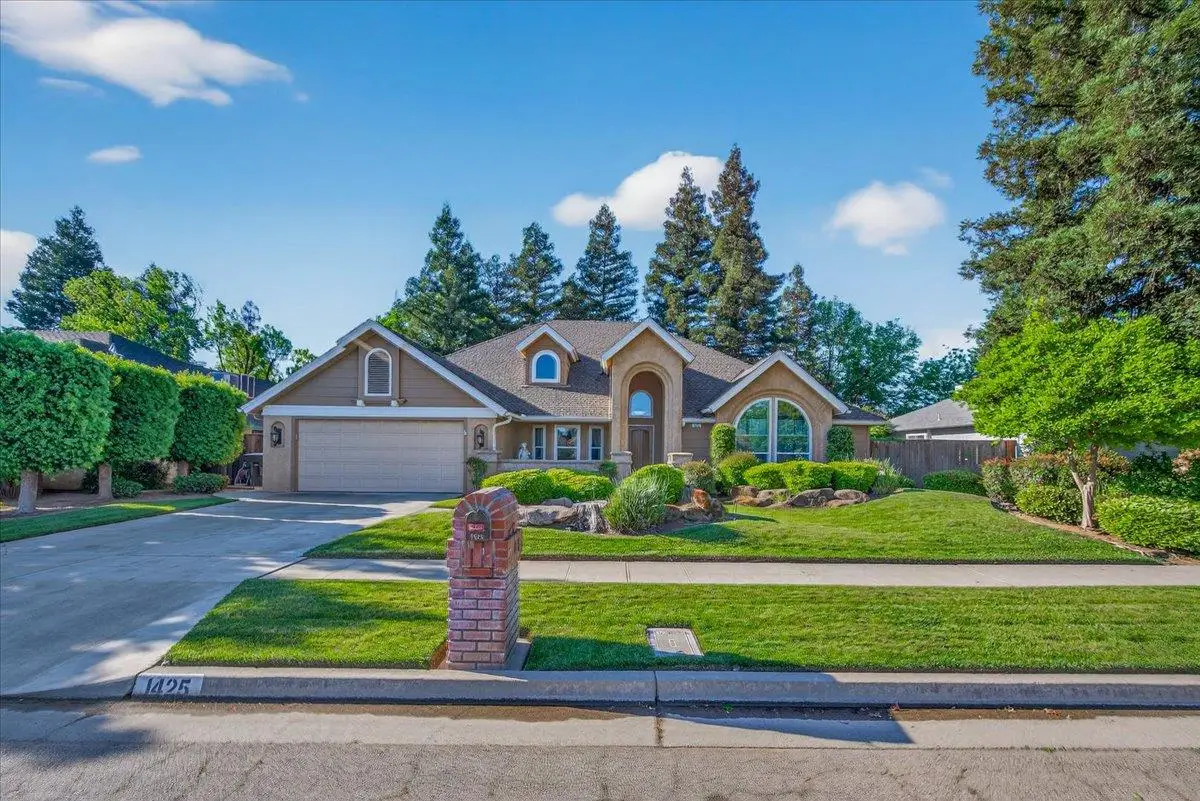 1425 E Decatur Avenue, Fresno, CA 93720 - #1