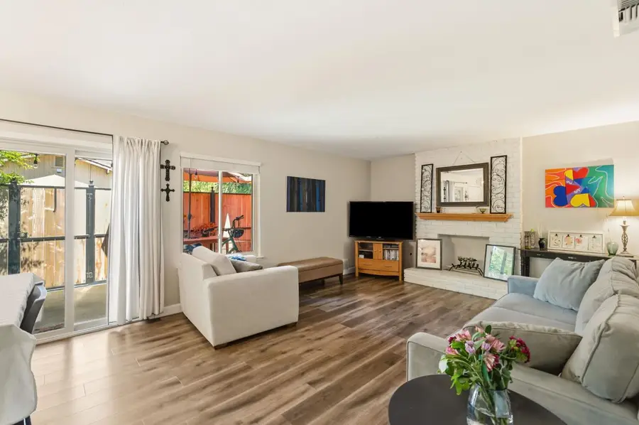 5090 N College Avenue #108, Fresno, CA 93704 - #3