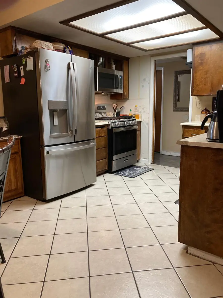 3304 N Howard, Fresno, CA 93726 - #3