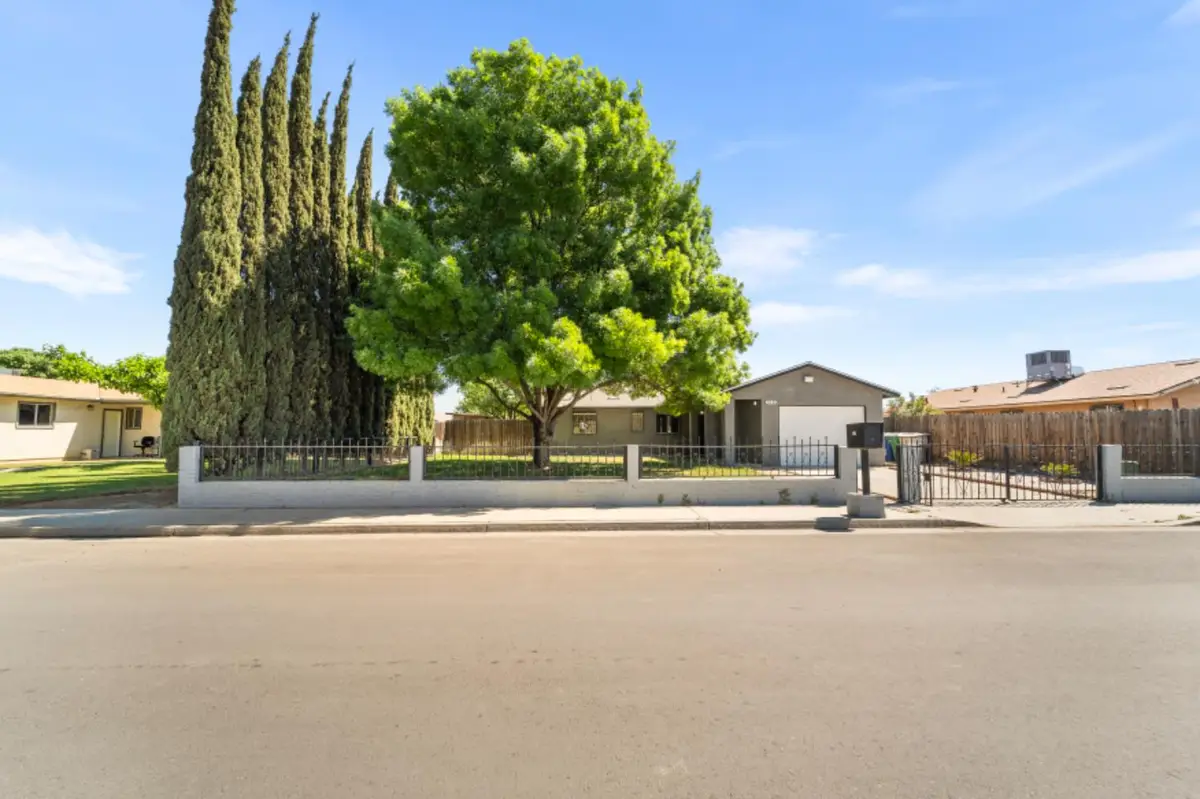 516 N Kate Street, Mendota, CA 93640 - #1