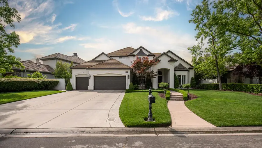 2547 W Lake Van Ness Circle, Fresno, CA 93711 - #2