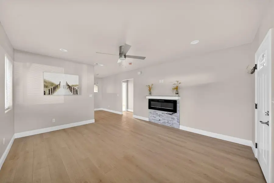 1103 N Adoline Avenue, Fresno, CA 93728 - #3