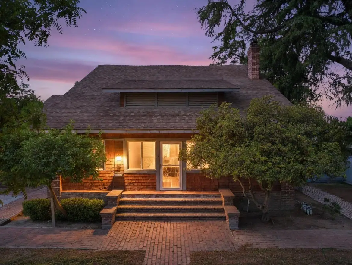 751 S 3rd Street, Kerman, CA 93630 - #1