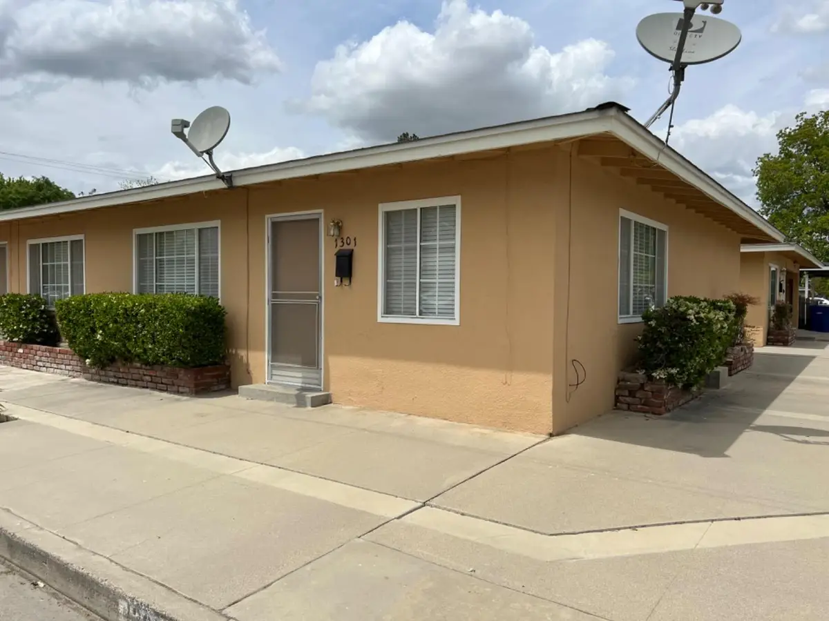 1301 19th Avenue, Kingsburg, CA 93631 - #1