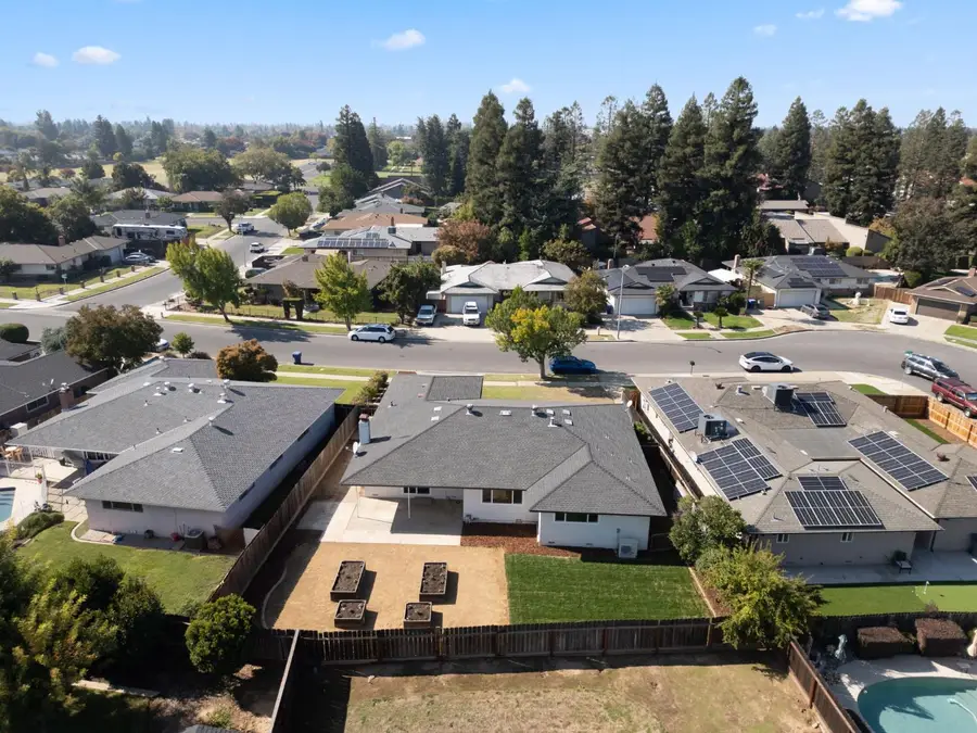 6804 N Backer Avenue, Fresno, CA 93710 - #2