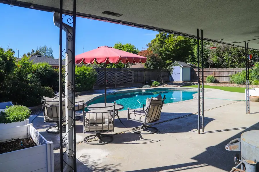 667 E Birch Avenue, Fresno, CA 93720 - #3