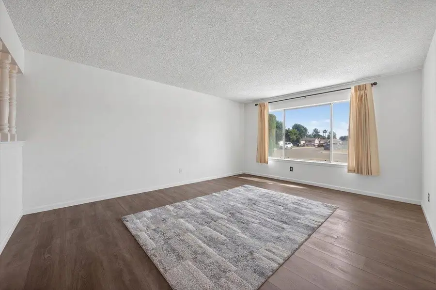 5286 W Richert Avenue, Fresno, CA 93722 - #3