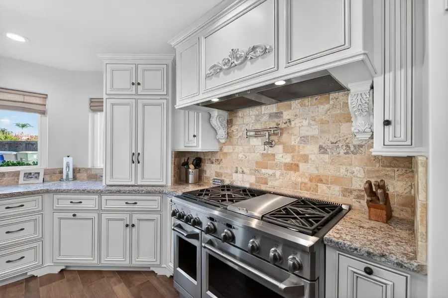 3013 Hillcrest Court, Madera, CA 93637 - #2