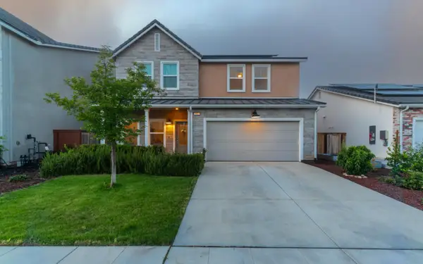 951 Kelso Avenue, Clovis, CA 93619