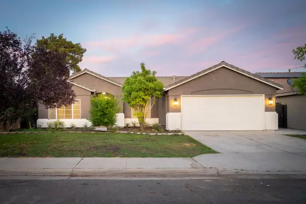 2423 S Sabre Avenue, Fresno, CA 93727